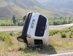 Oltu’da trafik kazası: 1 ölü 4 yaralı